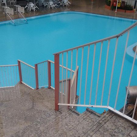 Caldas Novas - Flat Parque Das Aguas Quentes - As Piscinas Mais Quentes De Caldas!! 외부 사진